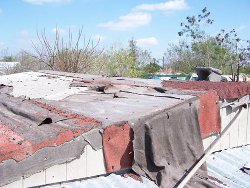 Gloria's Home (1) old roof